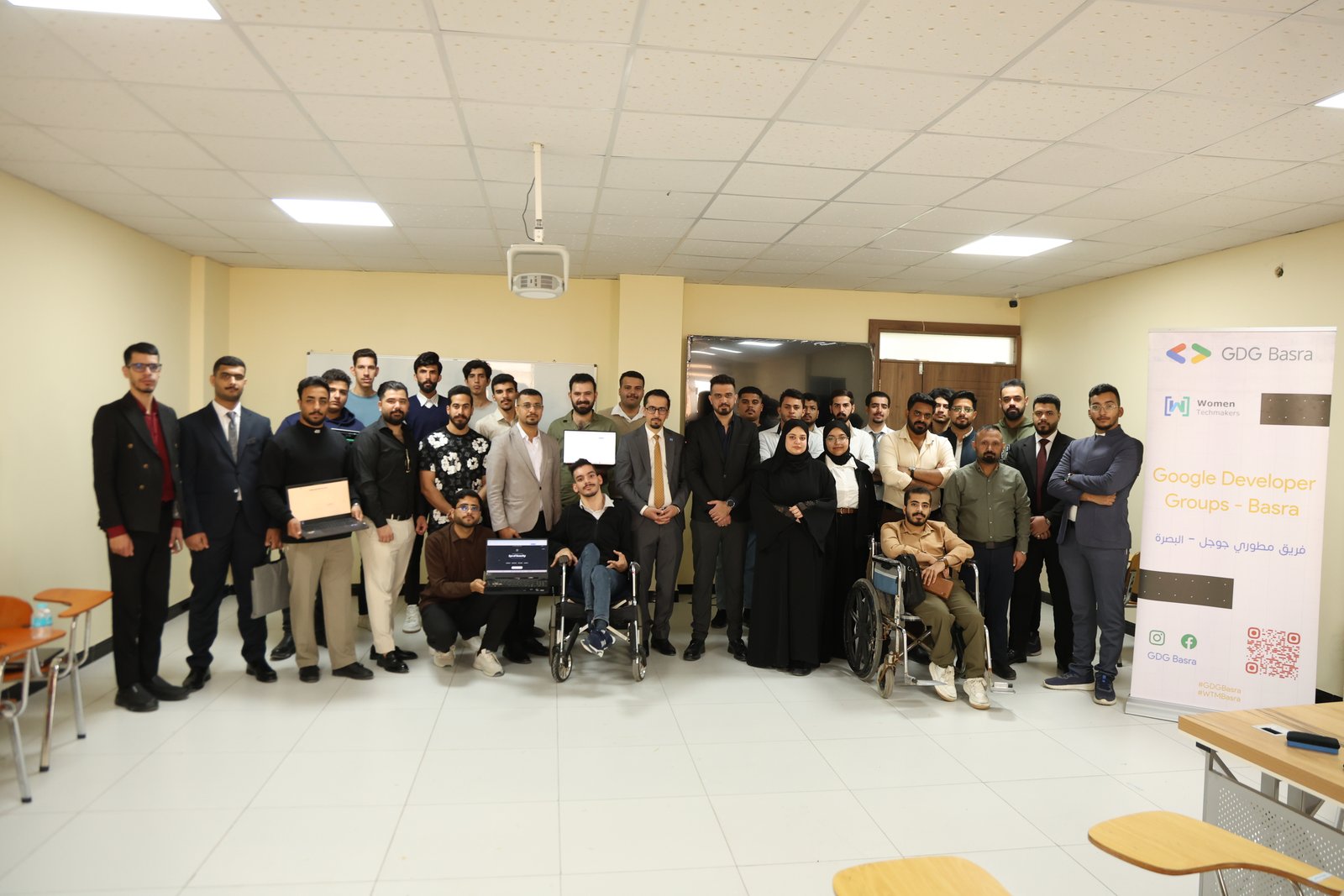 بالتعاون مع مطوري "جوجل".. كلية الشرق تُنظم ورشة تطبيقية حول الذكاء الاصطناعي لطلبة الأمن السيبراني البصرة | المركز الإعلامي